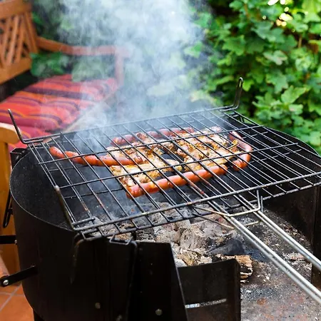 Casa Fresneda Jardin Rio Y Parque Infantil Frente A La Casa Fresneda de la Sierra Tirón