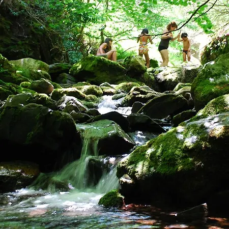 Casa Fresneda Jardin Rio Y Parque Infantil Frente A La Casa Fresneda de la Sierra Tirón