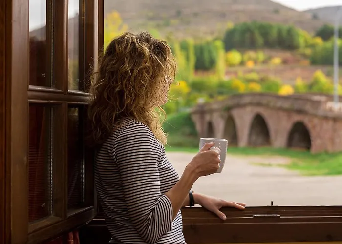 Casa Fresneda Jardin Rio Y Parque Infantil Frente A La Casa カントリーハウス Fresneda de la Sierra Tirón