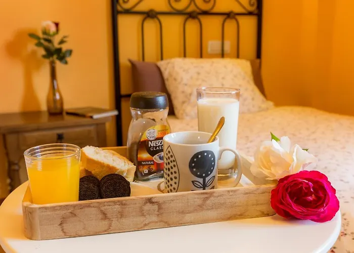 Casa Fresneda Jardin Rio Y Parque Infantil Frente A La Casa *