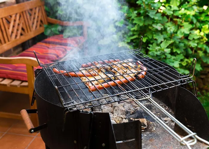 Casa Fresneda Jardin Rio Y Parque Infantil Frente A La Casa Fresneda de la Sierra Tirón